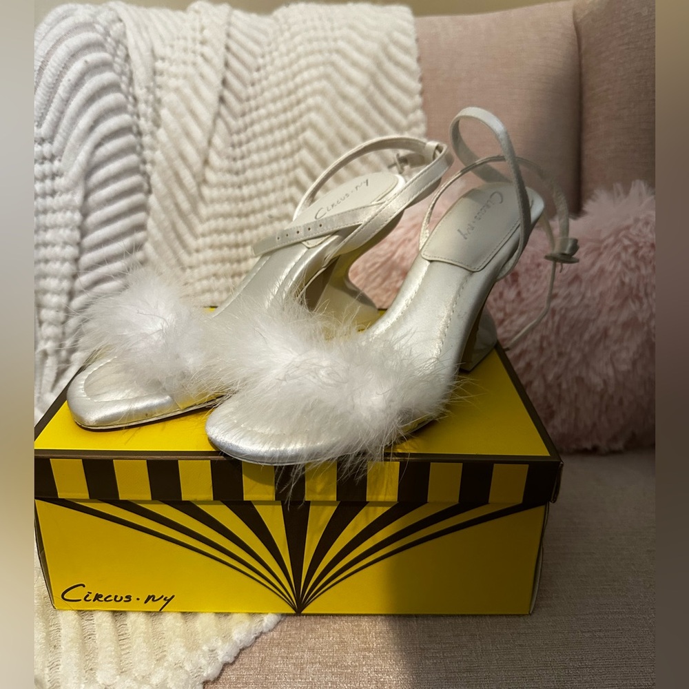 Cirus by Sam Edelman Brenna white satin heels